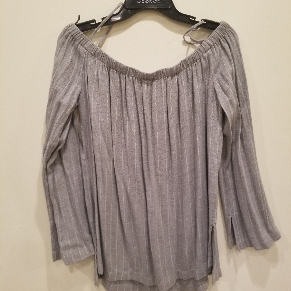 Cloth and stone top